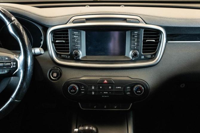 Kia Sorento III Prime с пробегом 2017 года, цена 2 029 000 рублей, 194558 км, внедорожник, Автокод Объявления