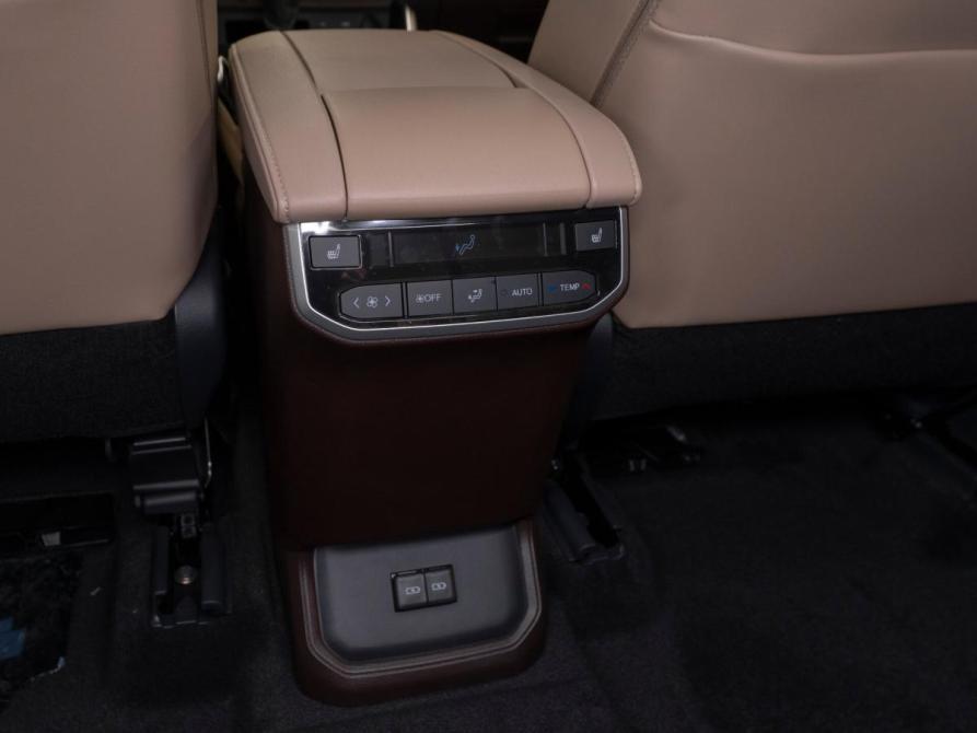 Toyota Highlander IV (XU70) Москва  - изображение 16