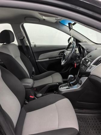 Chevrolet Cruze I Рестайлинг с пробегом 2013 года, цена 950 000 рублей, 98000 км, седан, Автокод Объявления