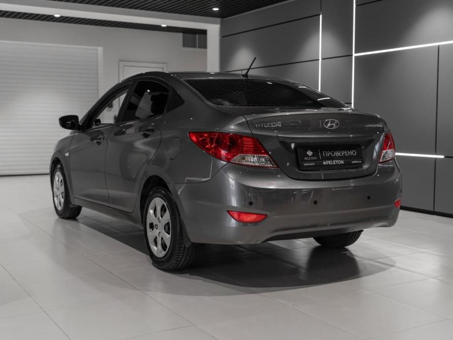 Hyundai Solaris I Москва  - изображение 4