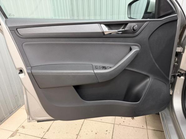 Skoda Rapid II с пробегом 2021 года, цена 1 699 000 рублей, 48153 км, лифтбек, Автокод Объявления