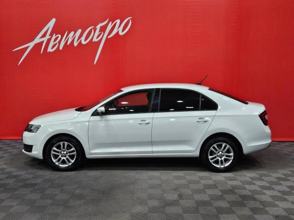 Skoda Rapid I Рестайлинг с пробегом 2018 года, цена 1 135 000 рублей, 84646 км, лифтбек, Автокод Объявления