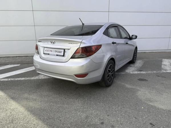 Hyundai Solaris I с пробегом 2011 года, цена 730 000 рублей, 212046 км, седан, Автокод Объявления