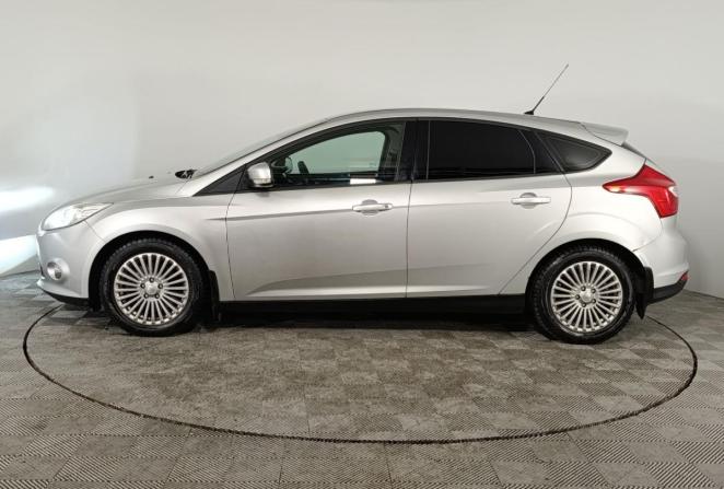 Ford Focus III с пробегом 2013 года, цена 780 000 рублей, 129375 км, хэтчбек, Автокод Объявления
