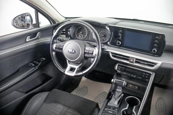 Kia K5 III с пробегом 2021 года, цена 1 799 000 рублей, 193000 км, седан, Автокод Объявления