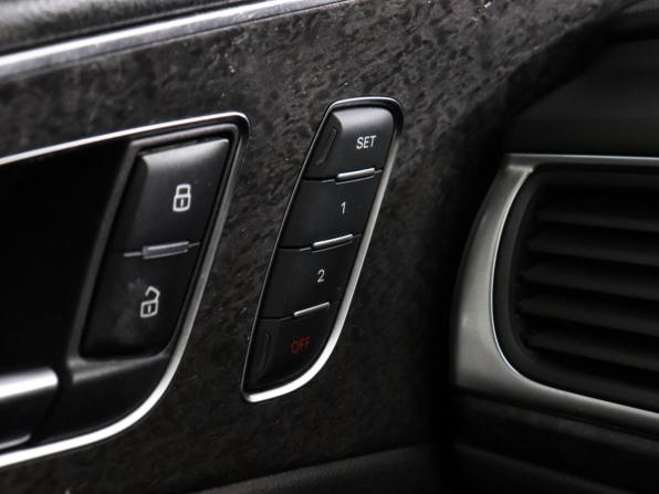 Audi A6 IV (C7) Рестайлинг с пробегом 2017 года, цена 2 000 000 рублей, 215788 км, седан, Автокод Объявления