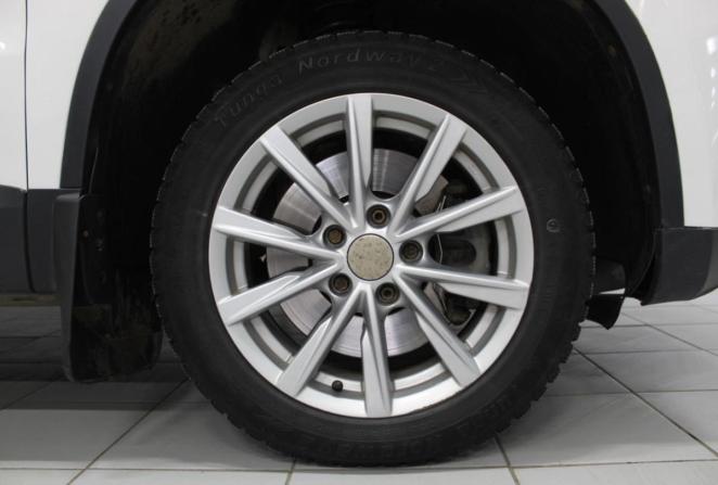 Volkswagen Tiguan I с пробегом 2010 года, цена 860 000 рублей, 241944 км, внедорожник, Автокод Объявления