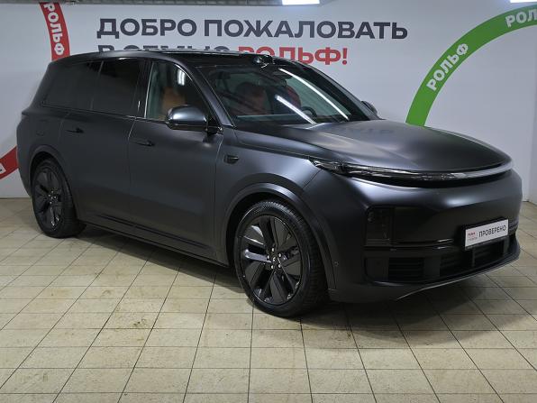 Li Auto (Lixiang) L9 I Рестайлинг с пробегом 2024 года, цена 7 350 000 рублей, 48944 км, внедорожник, Автокод Объявления