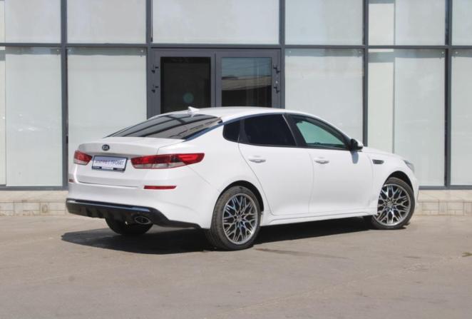 Kia Optima IV Рестайлинг с пробегом 2019 года, цена 940 000 рублей, 534010 км, седан, Автокод Объявления
