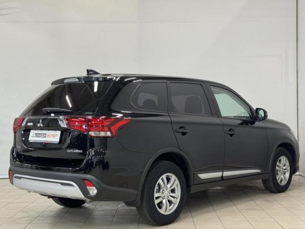 Mitsubishi Outlander III Рестайлинг 3 с пробегом 2019 года, цена 1 849 000 рублей, 145389 км, внедорожник, Автокод Объявления