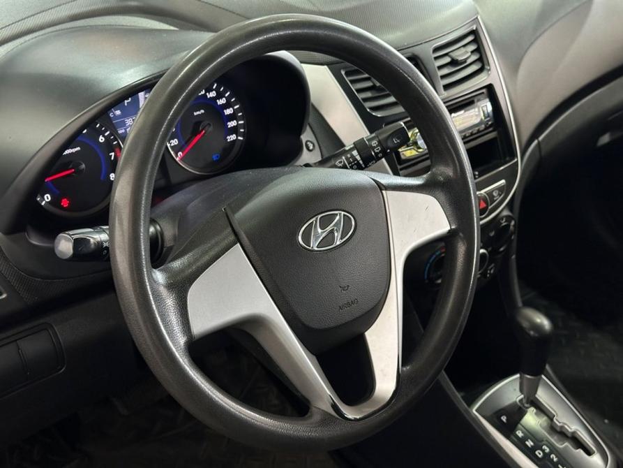 Hyundai Solaris I Москва  - изображение 12