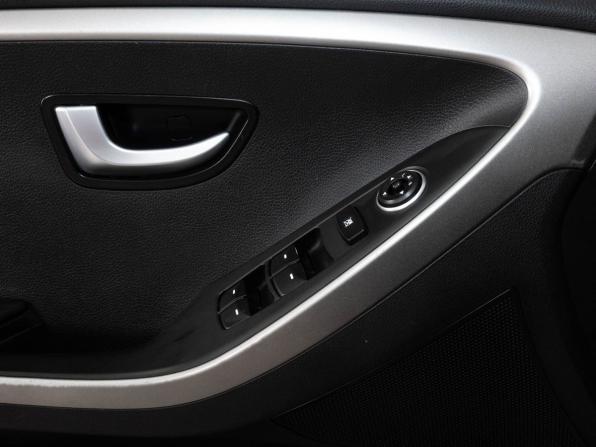 Hyundai i30 II с пробегом 2013 года, цена 933 000 рублей, 227000 км, хэтчбек, Автокод Объявления