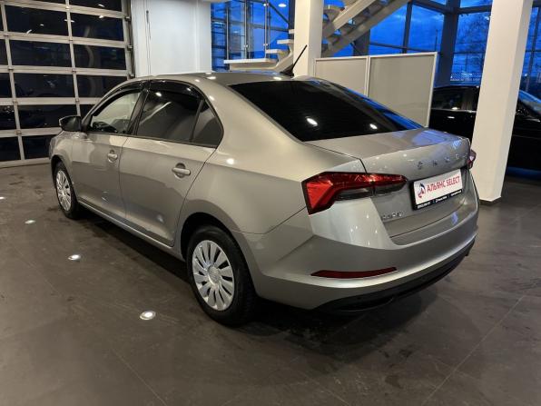 Skoda Rapid II с пробегом 2021 года, цена 1 740 000 рублей, 95836 км, лифтбек, Автокод Объявления