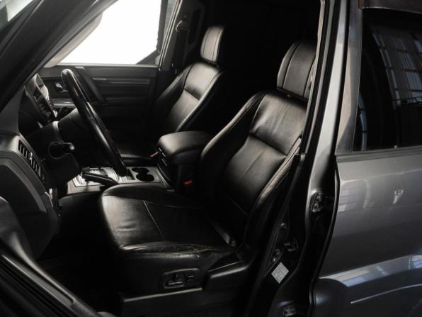 Mitsubishi Pajero IV Рестайлинг 1 с пробегом 2012 года, цена 1 949 000 рублей, 251208 км, внедорожник, Автокод Объявления