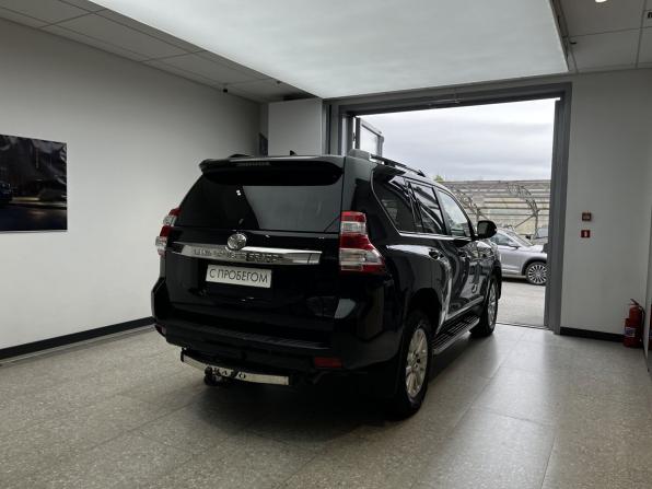 Toyota Land Cruiser Prado 150 Series Рестайлинг 1 с пробегом 2017 года, цена 3 330 000 рублей, 251000 км, внедорожник, Автокод Объявления