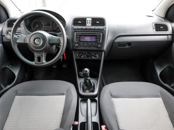 Volkswagen Polo V с пробегом 2013 года, цена 579 000 рублей, 219651 км, седан, Автокод Объявления