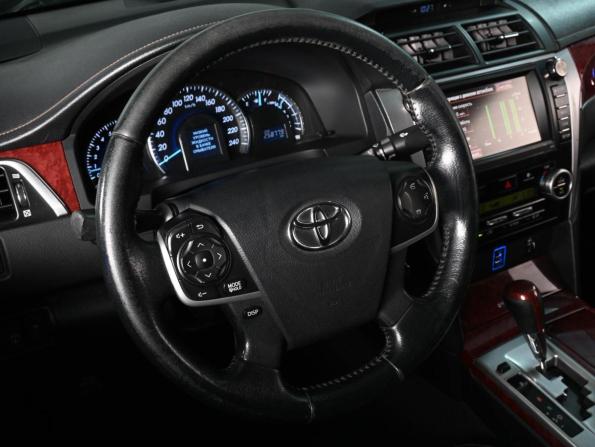 Toyota Camry VII (XV50) с пробегом 2013 года, цена 1 549 000 рублей, 258779 км, седан, Автокод Объявления