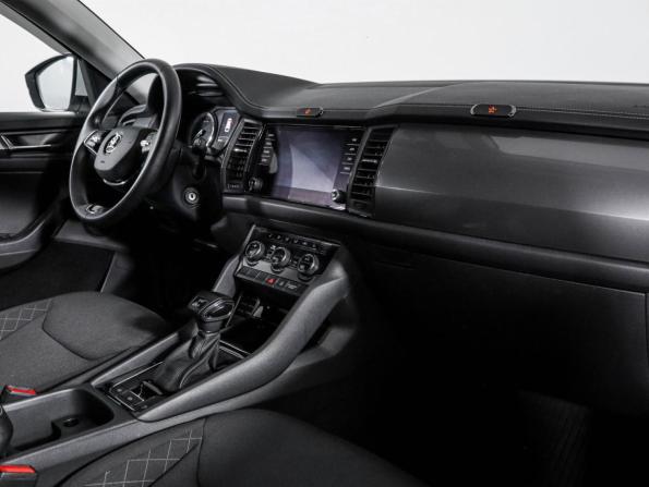 Skoda Kodiaq I Рестайлинг с пробегом 2021 года, цена 3 690 000 рублей, 46111 км, внедорожник, Автокод Объявления