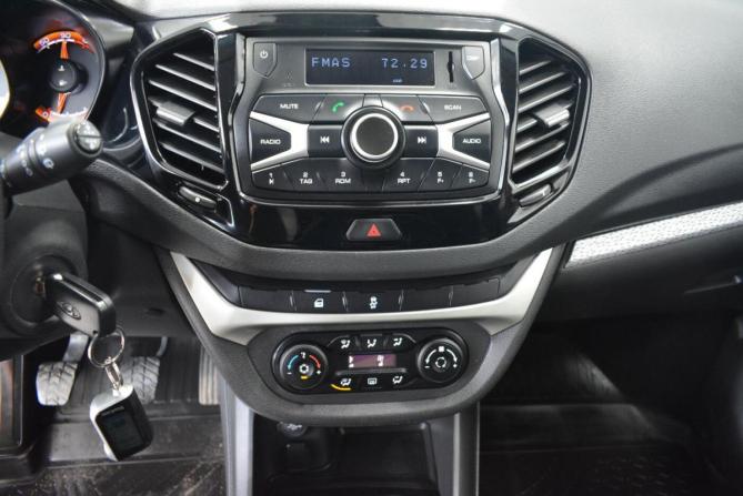 Lada (ВАЗ) Vesta I с пробегом 2021 года, цена 1 399 000 рублей, 48000 км, седан, Автокод Объявления