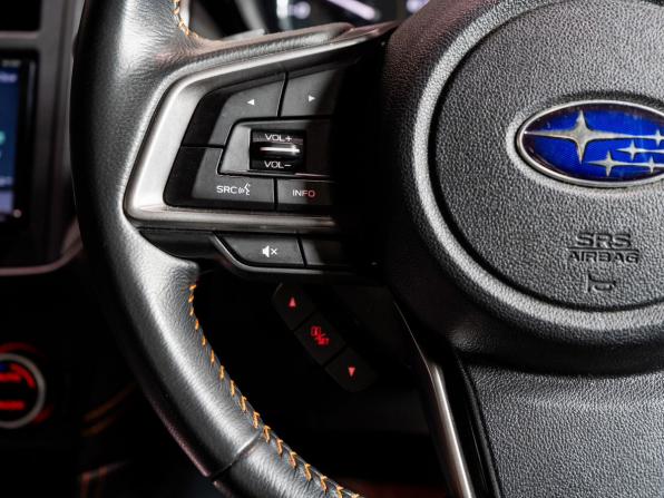 Subaru XV II Рестайлинг с пробегом 2021 года, цена 2 005 000 рублей, 103700 км, внедорожник, Автокод Объявления