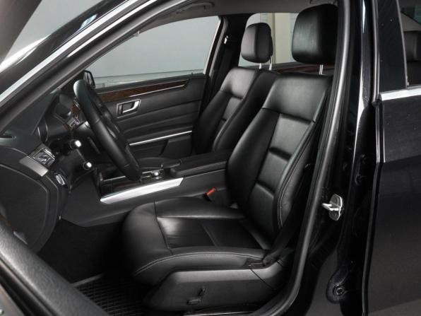 Mercedes-Benz E-Класс IV (W212 S212 C207) Рестайлинг с пробегом 2013 года, цена 1 680 000 рублей, 263416 км, седан, Автокод Объявления