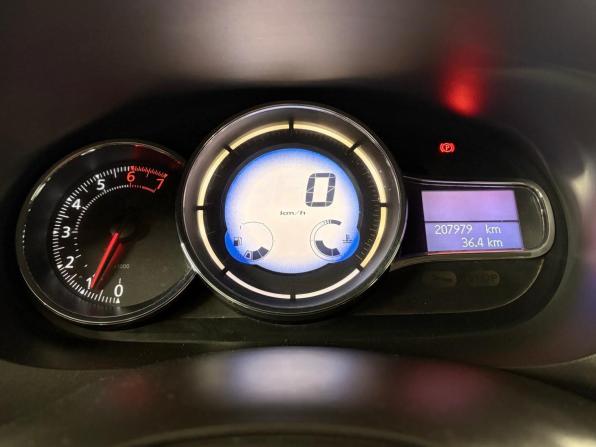 Renault Fluence I Рестайлинг с пробегом 2013 года, цена 690 000 рублей, 207979 км, седан, Автокод Объявления