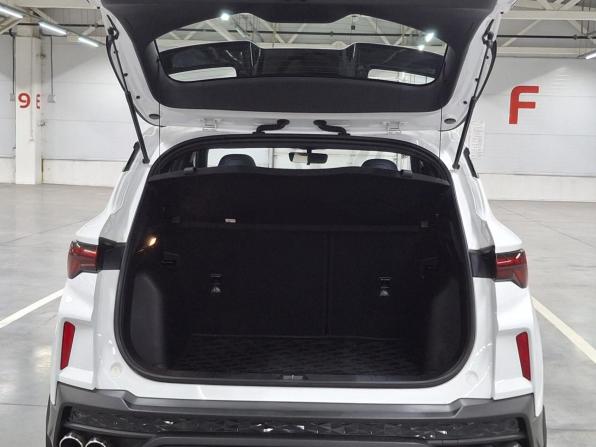 Geely Coolray I Рестайлинг с пробегом 2024 года, цена 2 335 000 рублей, 13000 км, внедорожник, Автокод Объявления