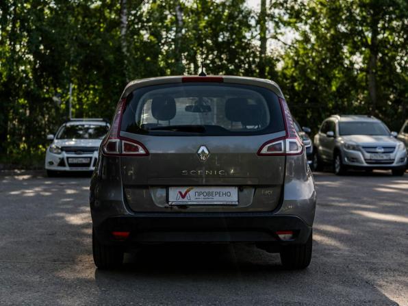 Renault Scenic III с пробегом 2010 года, цена 470 000 рублей, 268478 км, минивэн, Автокод Объявления
