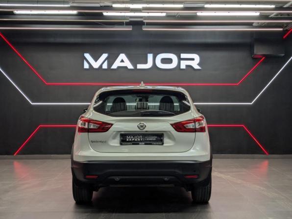 Nissan Qashqai II с пробегом 2017 года, цена 1 790 000 рублей, 64996 км, внедорожник, Автокод Объявления
