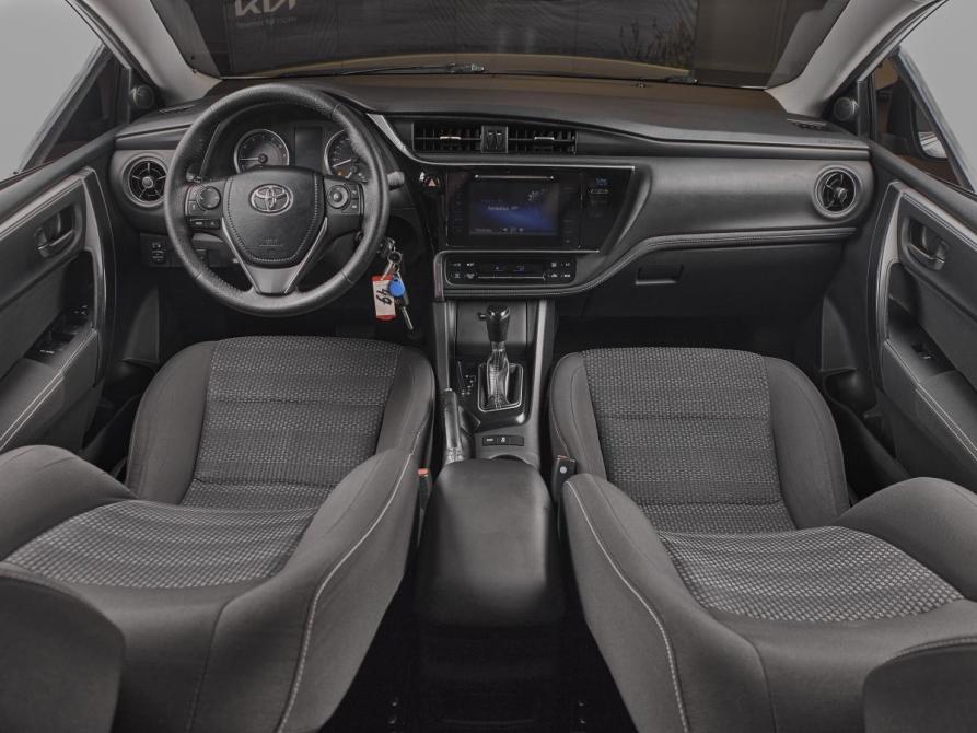 Toyota Corolla XI (E160 E170 E180) Рестайлинг 1 Москва  - изображение 8