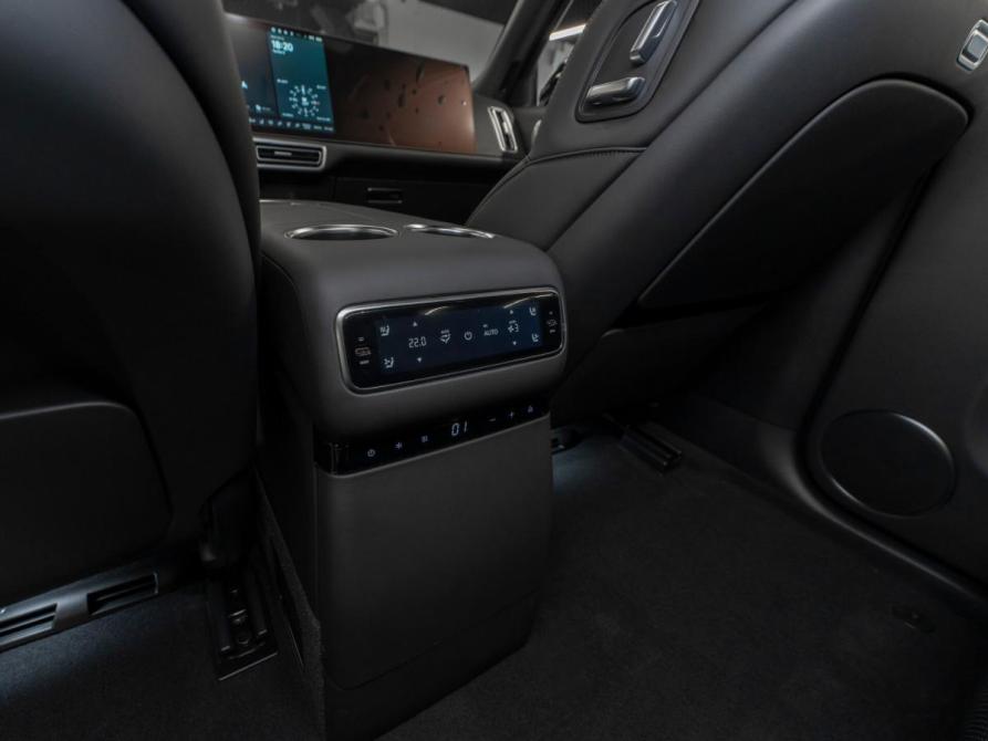 Li Auto (Lixiang) L9 I Рестайлинг Москва  - изображение 17