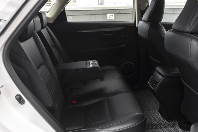 Lexus NX I с пробегом 2015 года, цена 2 868 000 рублей, 158238 км, внедорожник, Автокод Объявления