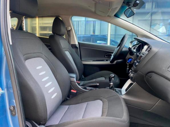 Kia Ceed II с пробегом 2013 года, цена 928 000 рублей, 144003 км, хэтчбек, Автокод Объявления