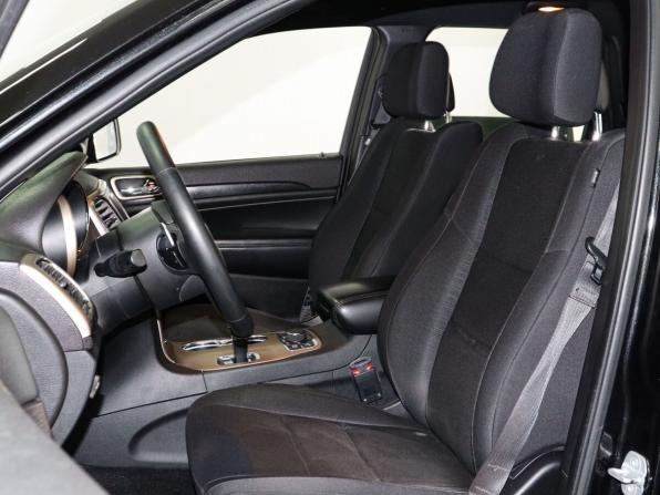 Jeep Grand Cherokee IV (WK2) Рестайлинг с пробегом 2013 года, цена 2 049 000 рублей, 71622 км, внедорожник, Автокод Объявления
