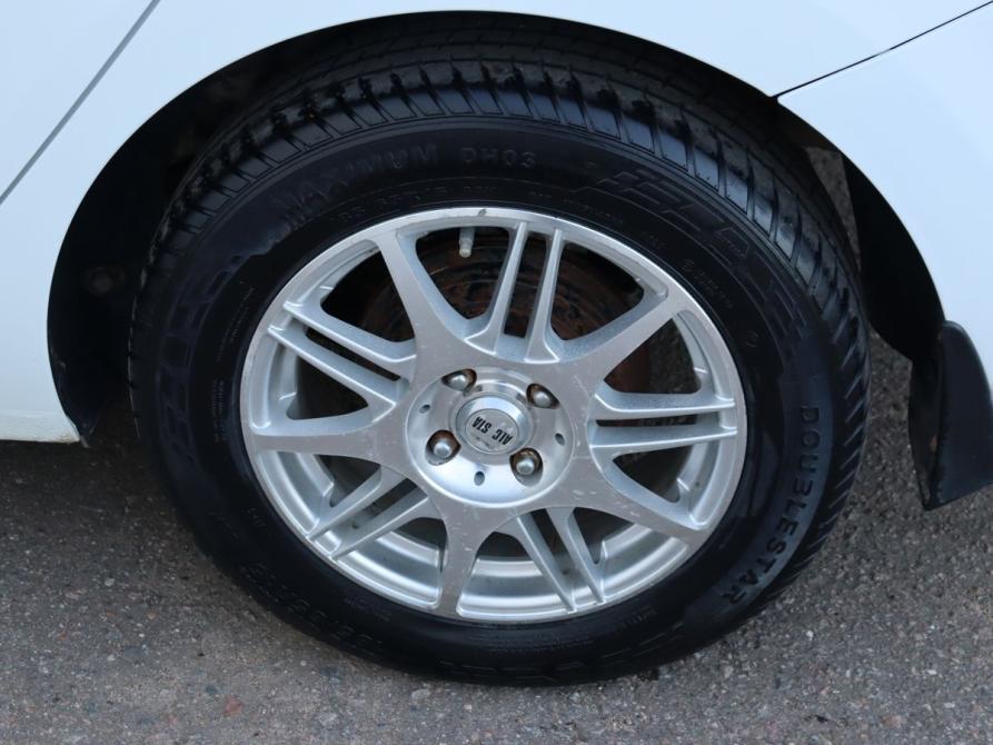 Hyundai Solaris II Москва  - изображение 9
