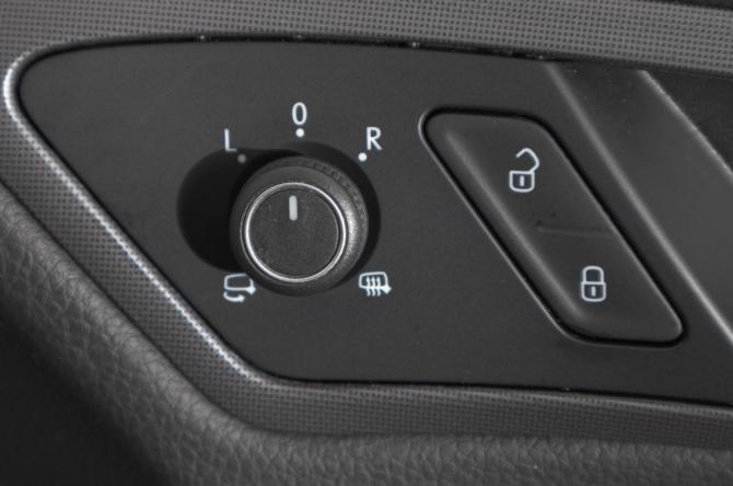 Volkswagen Golf VII с пробегом 2014 года, цена 1 299 000 рублей, 112000 км, универсал, Автокод Объявления