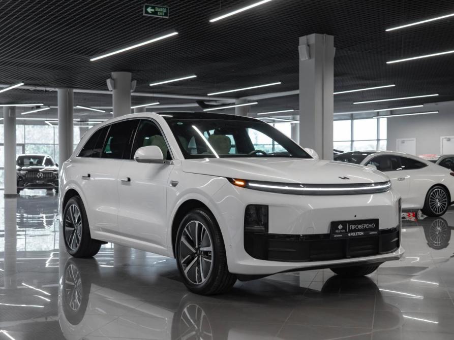 Li Auto (Lixiang) L6 Москва  - изображение 2