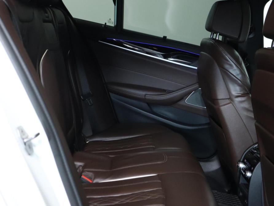 BMW 5 серии VII (G30/G31/G38) Рестайлинг Санкт-Петербург  - изображение 25