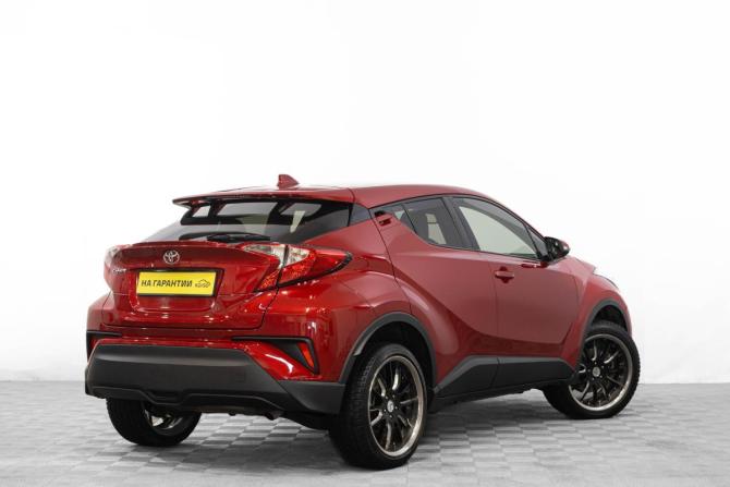 Toyota C-HR I Рестайлинг с пробегом 2020 года, цена 2 729 000 рублей, 35000 км, внедорожник, Автокод Объявления