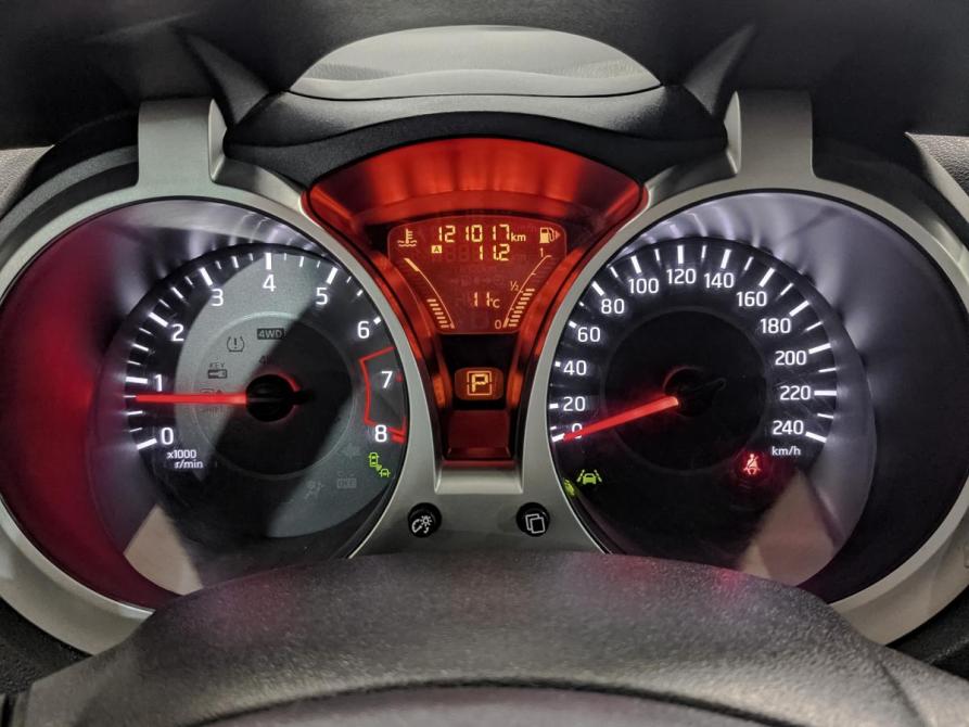 Nissan Juke I Рестайлинг Санкт-Петербург  - изображение 16