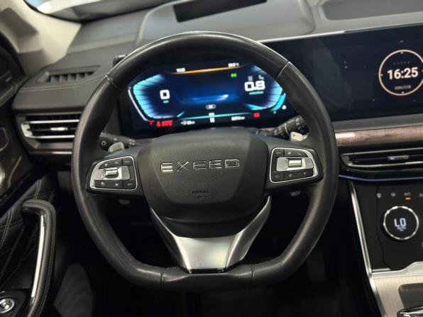 Exeed VX I с пробегом 2023 года, цена 2 890 000 рублей, 54670 км, внедорожник, Автокод Объявления