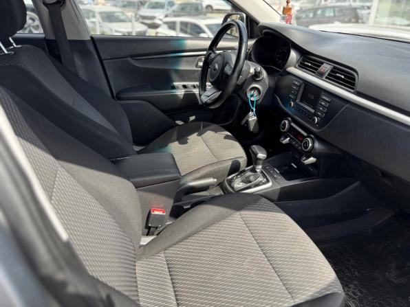 Kia Rio IV с пробегом 2018 года, цена 1 410 000 рублей, 121817 км, седан, Автокод Объявления