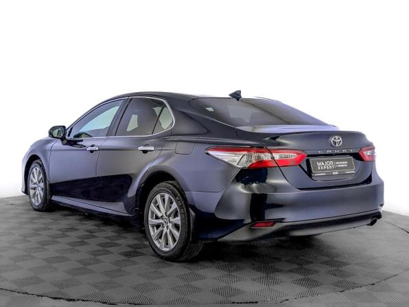 Toyota Camry VIII (XV70) с пробегом 2019 года, цена 2 199 000 рублей, 194723 км, седан, Автокод Объявления
