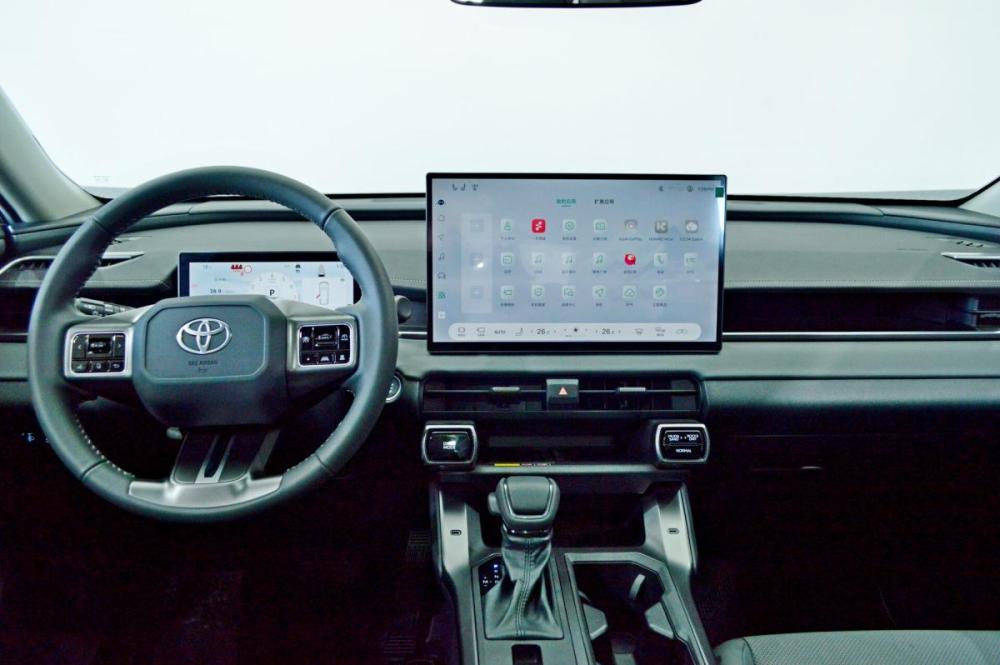 Toyota RAV4 VI (XA60) Сургут  - изображение 13
