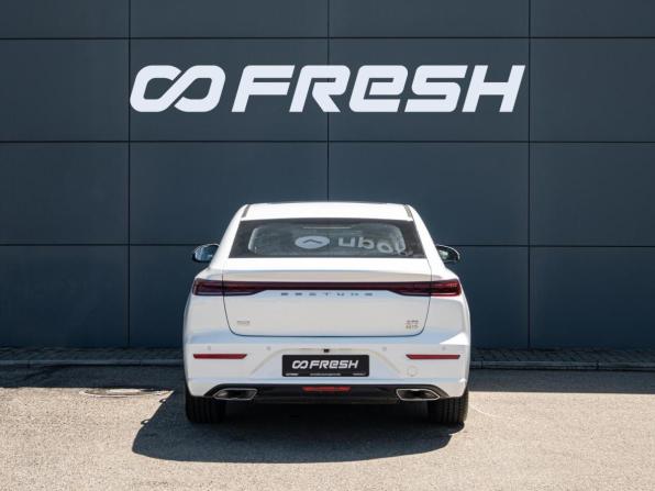 FAW Bestune B70 I Рестайлинг с пробегом 2024 года, цена 2 450 000 рублей, 79 км, лифтбек, Автокод Объявления