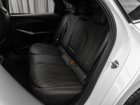 Geely Preface I с пробегом 2024 года, цена 2 780 000 рублей, 28272 км, седан, Автокод Объявления