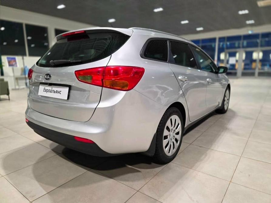 Kia Ceed II Рестайлинг Великий Новгород  - изображение 7