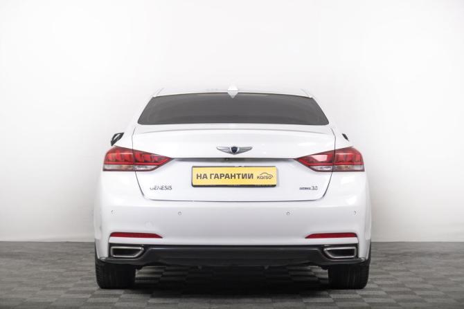 Hyundai Genesis II с пробегом 2015 года, цена 1 929 000 рублей, 230000 км, седан, Автокод Объявления