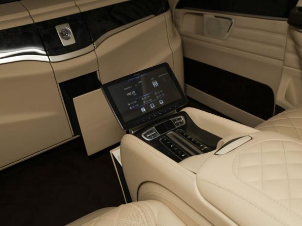 Mercedes-Benz V-Класс III (W447) Рестайлинг с пробегом 2019 года, цена 8 812 660 рублей, 147708 км, минивэн, Автокод Объявления