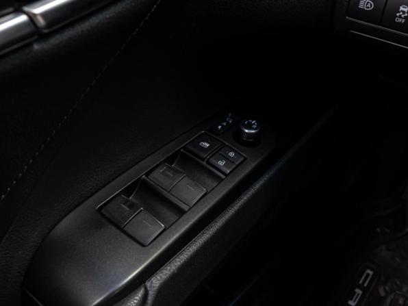 Toyota Camry VIII (XV70) Рестайлинг с пробегом 2021 года, цена 3 680 000 рублей, 47312 км, седан, Автокод Объявления